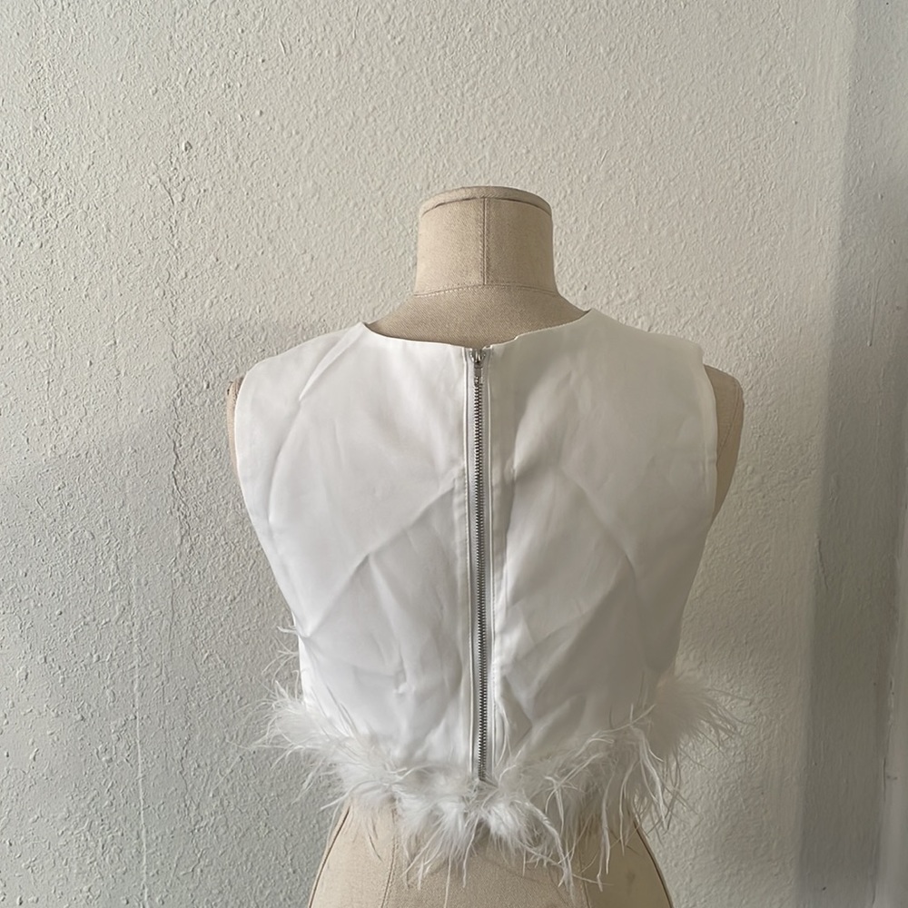 Feather Blouse - Picture 2 of 3